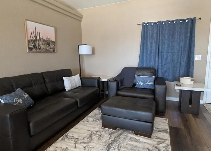 Desert Rose Oasis, Pool, Firepit, Views! * Lake Havasu City