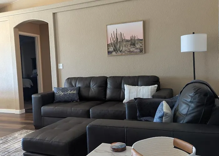 Desert Rose Oasis, Pool, Firepit, Views! * Lake Havasu City